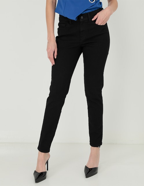 Jeans skinny Contempo para mujer