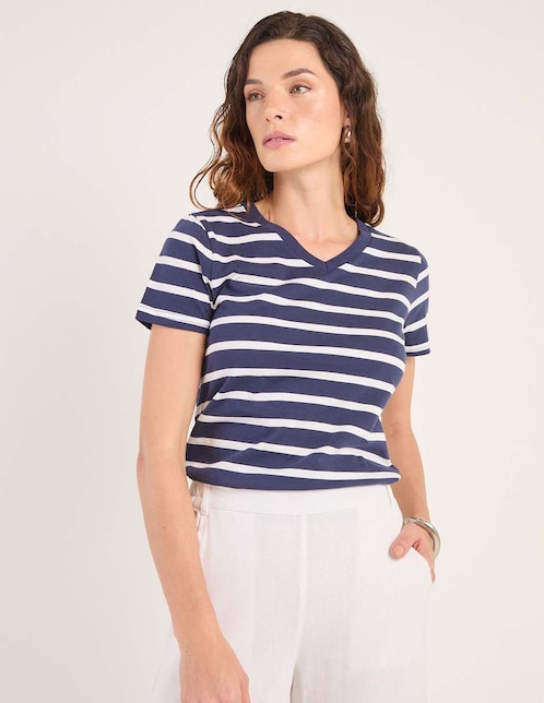 Playera manga corta cuello V para mujer 1