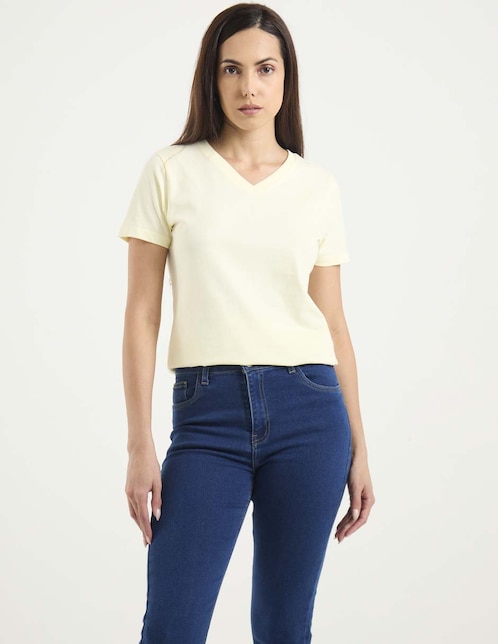 Playera manga corta cuello V para mujer 1