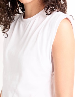Playera Contempo cuello redondo para mujer
