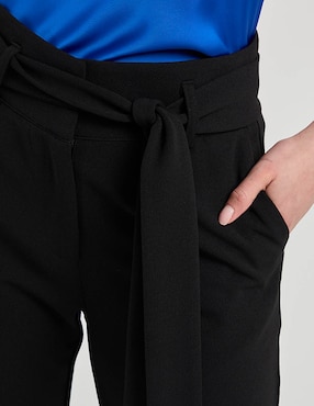 Pantalón straight Contempo slim para mujer