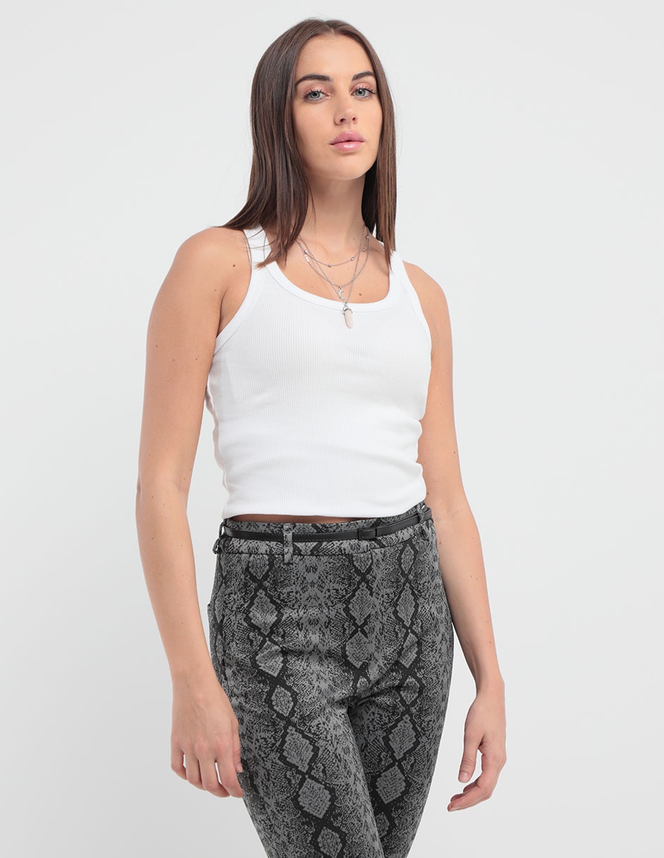 Top escote medio tirante ancho