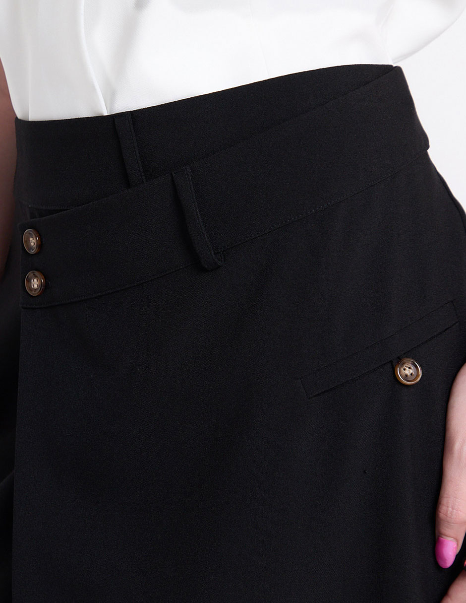 Falda crop a la cintura 4