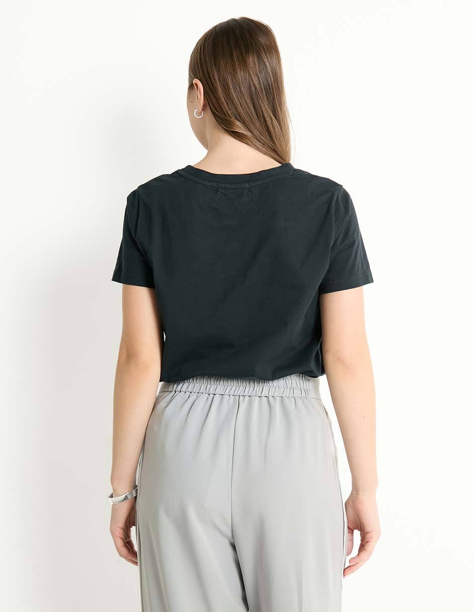 Playera manga corta cuello redondo para mujer 2