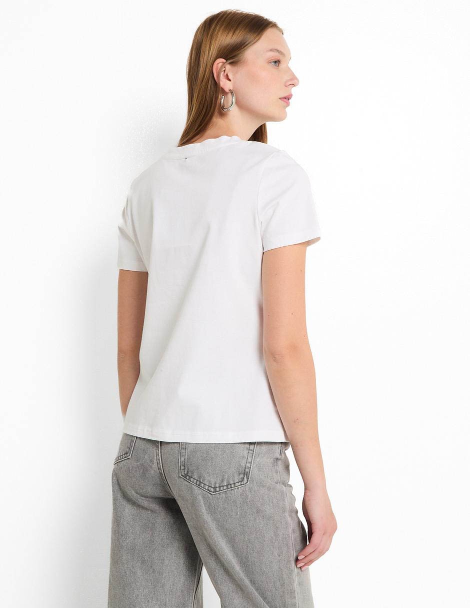 Playera manga corta cuello redondo para mujer 2