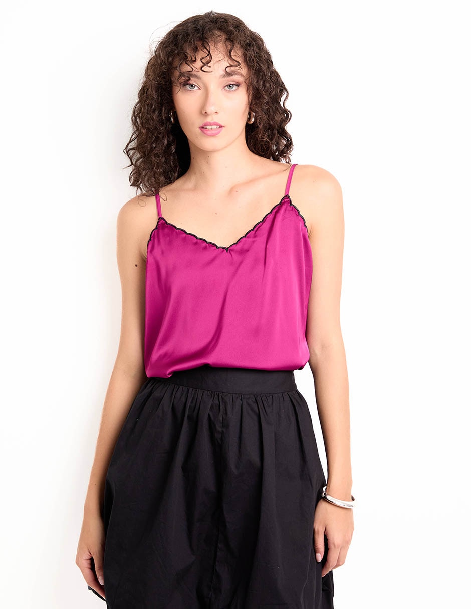 Top escote V tirante ajustable Top escote V tirante ajustable