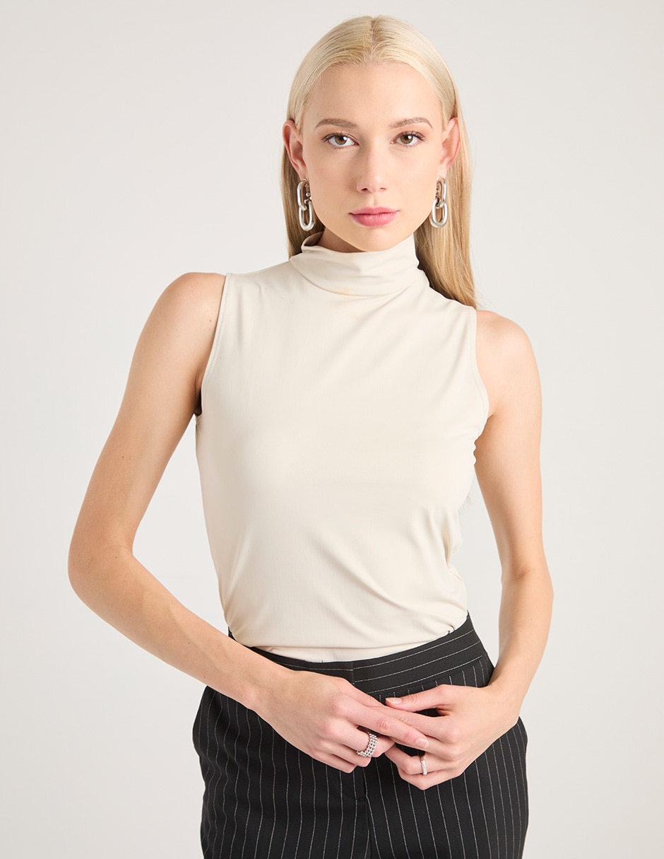 Top cuello alto Top cuello alto