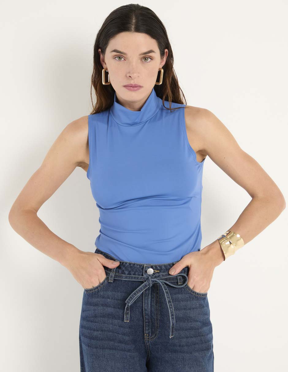 Top cuello alto
