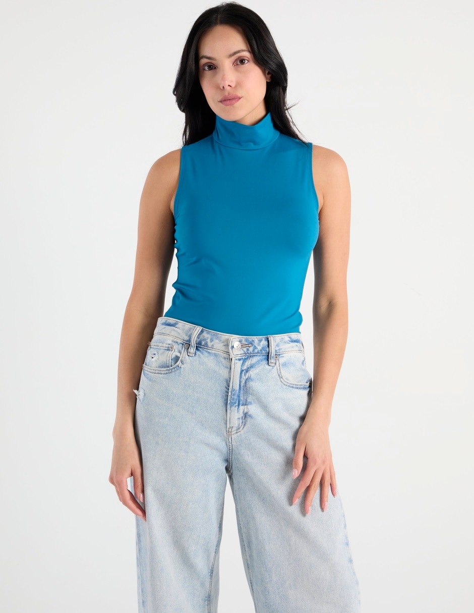 Top cuello alto