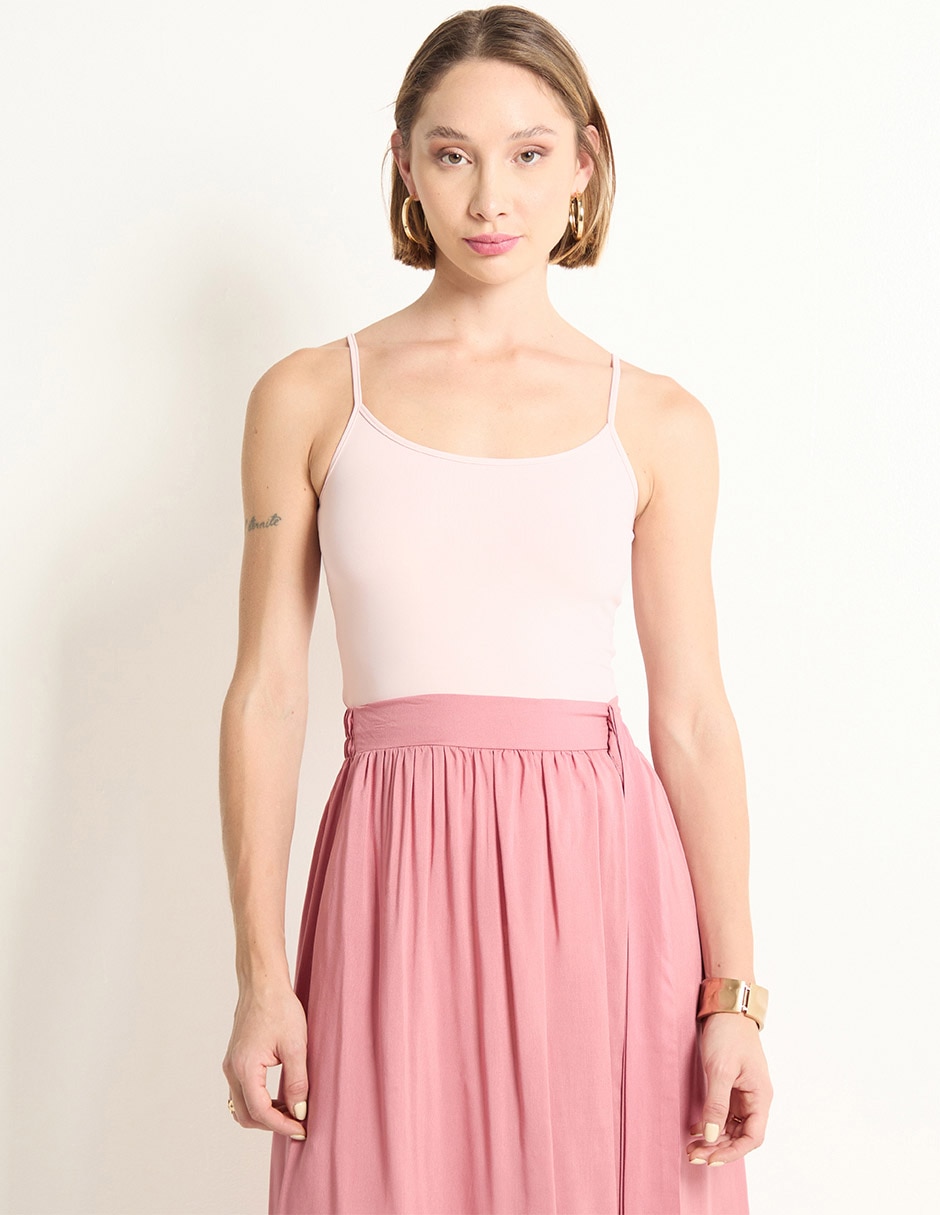 Top cuello con escote tirante delgado Top cuello con escote tirante delgado