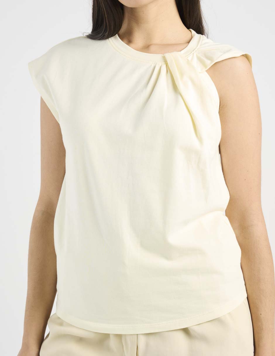 Playera manga corta cuello redondo para mujer 5