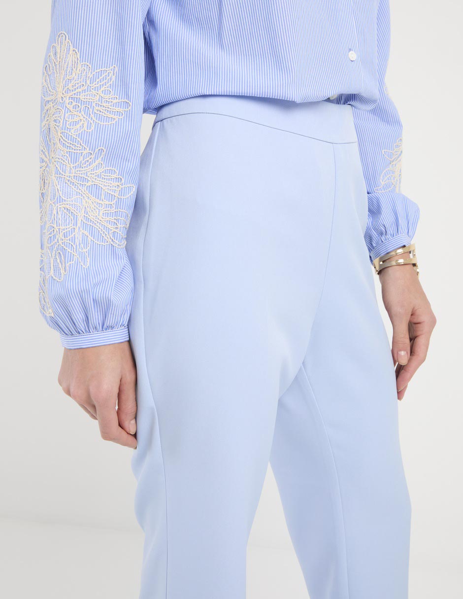 Pantalón de vestir flare para mujer 4