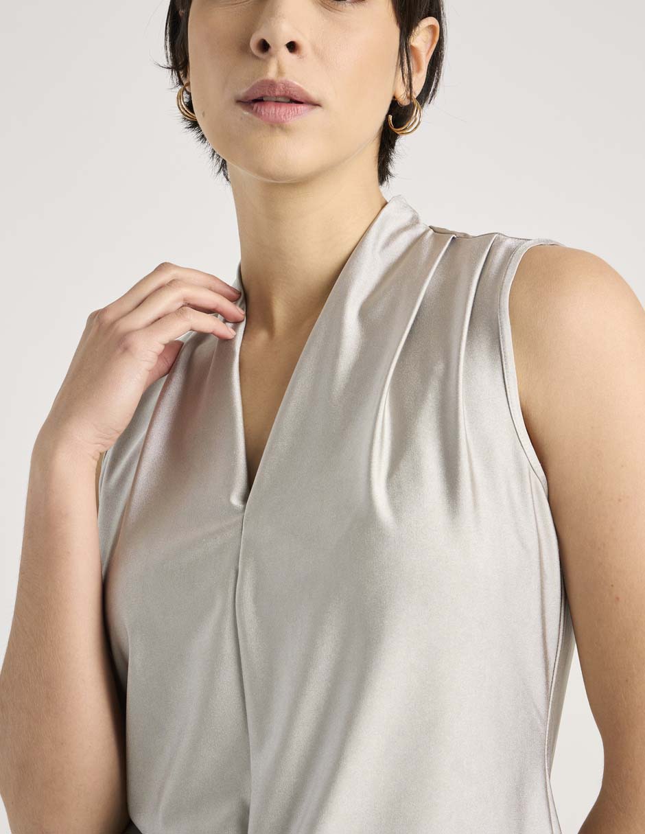 Blusa sin manga para mujer 5