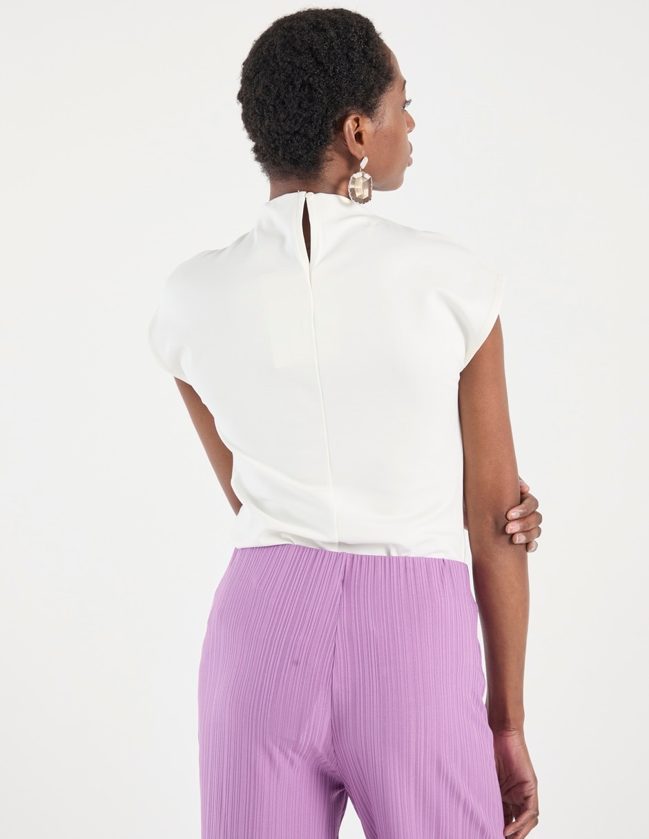 Blusa manga corta para mujer 6