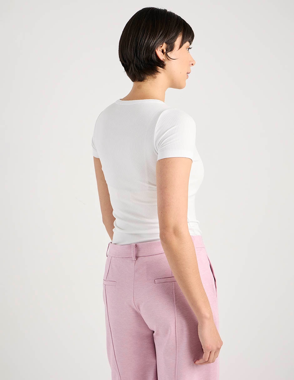 Playera manga corta cuello redondo para mujer 6