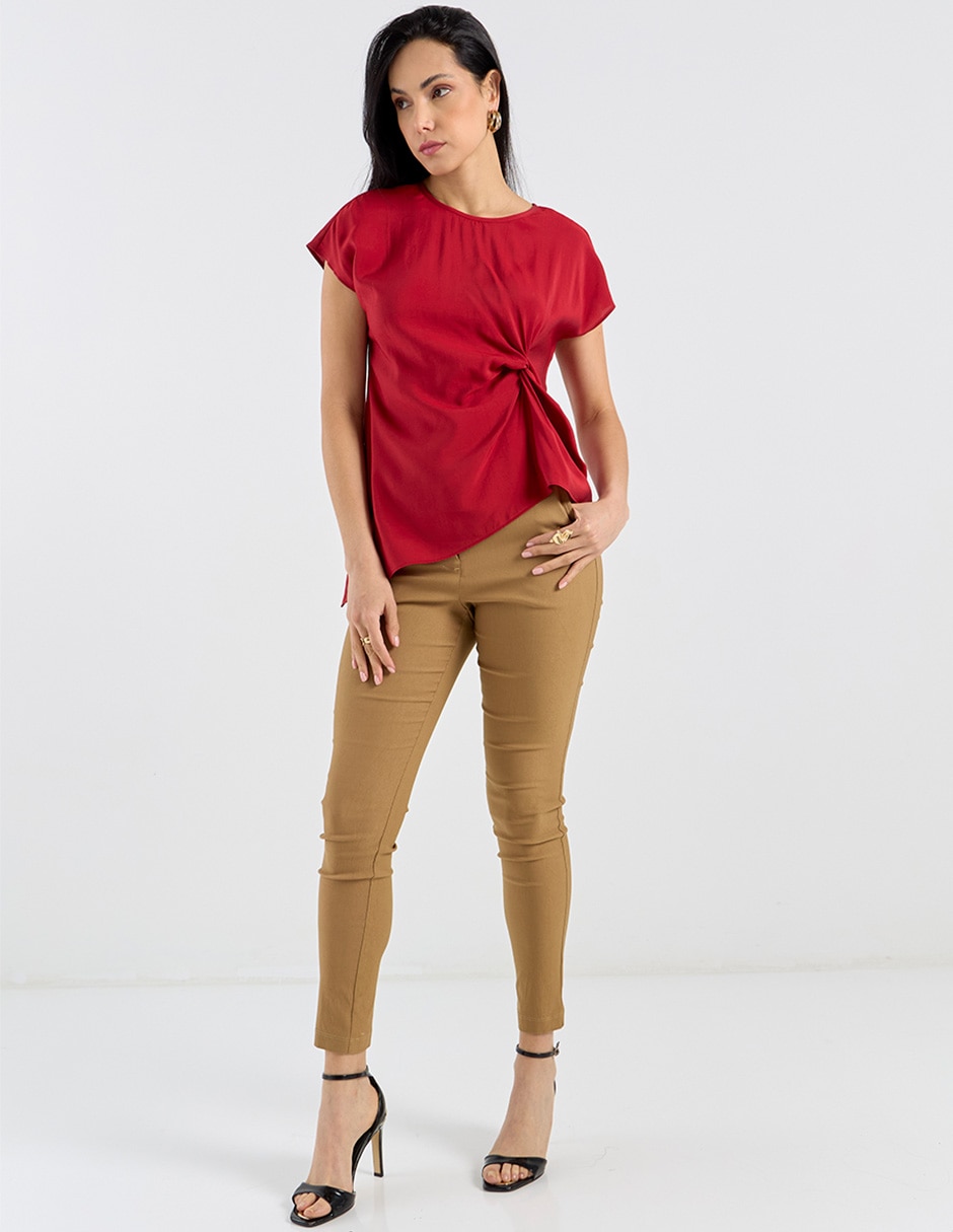Pantalón capri Contempo skinny para mujer