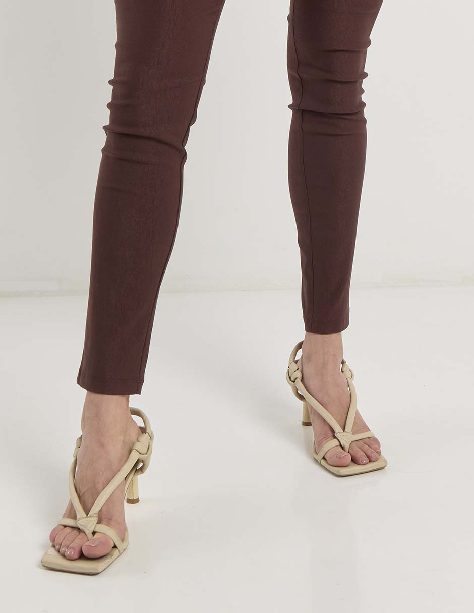 Pantalón capri skinny para mujer 5