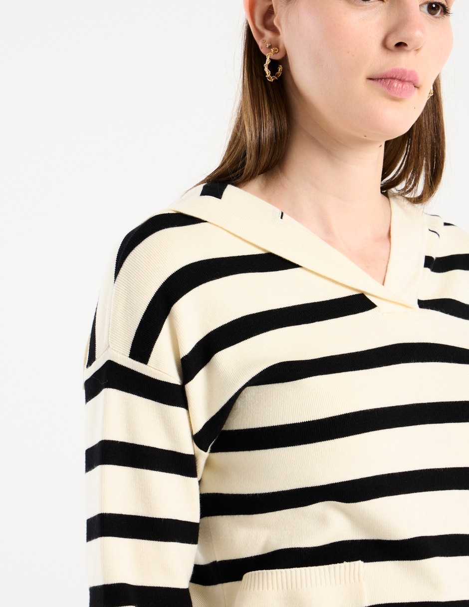 Suéter cuello V para mujer 4